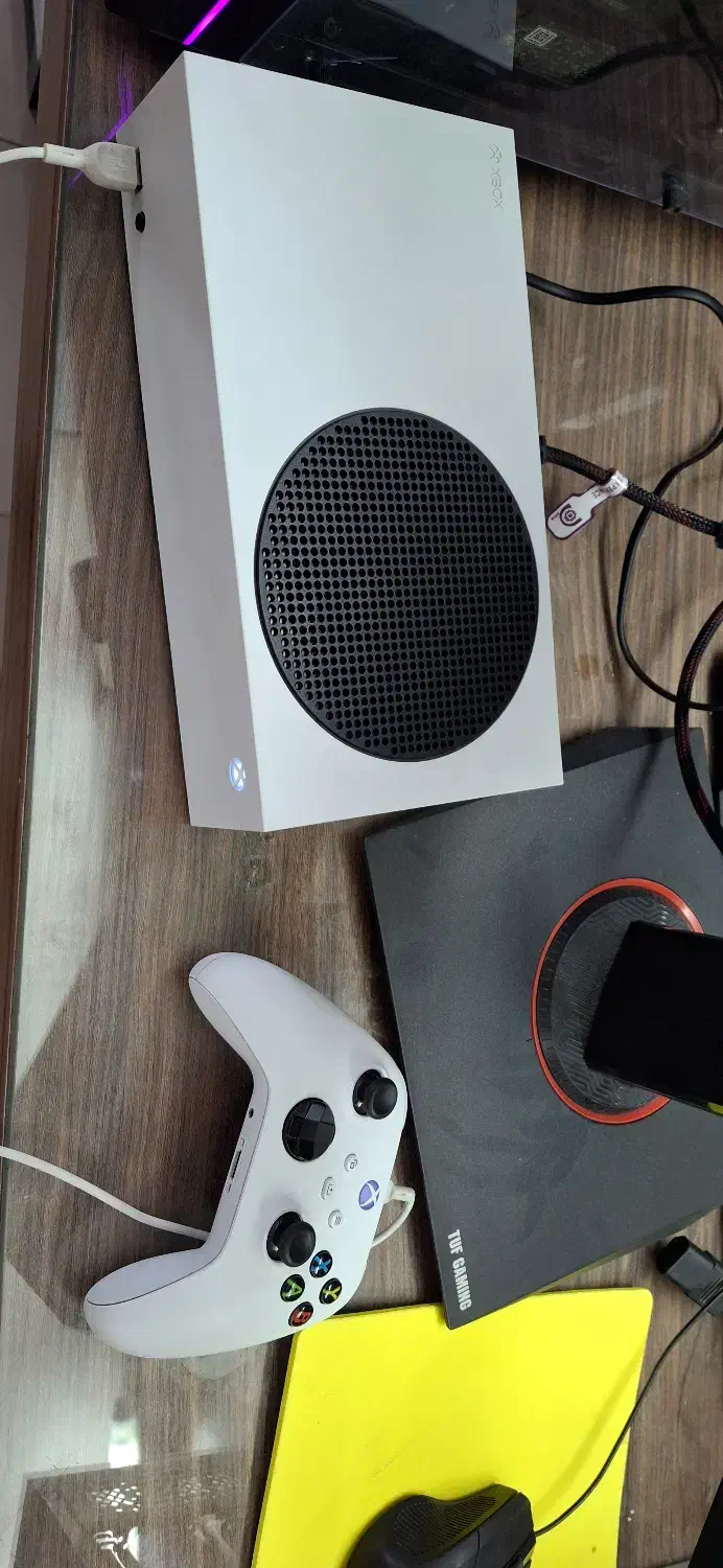 ایکس باکس سریز اس 512 گیگ|کنسول، بازی ویدئویی و آنلاین|کاشان, ملا حبیبالله شریف|دیوار