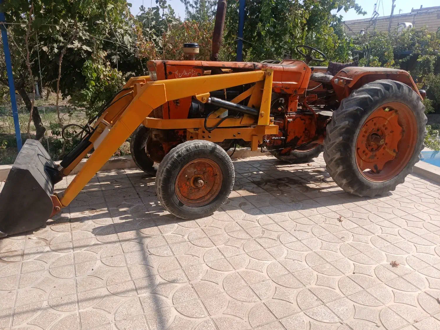 تراکتور رومانی مدل ۶۱|خودرو سنگین|ماهدشت, |دیوار