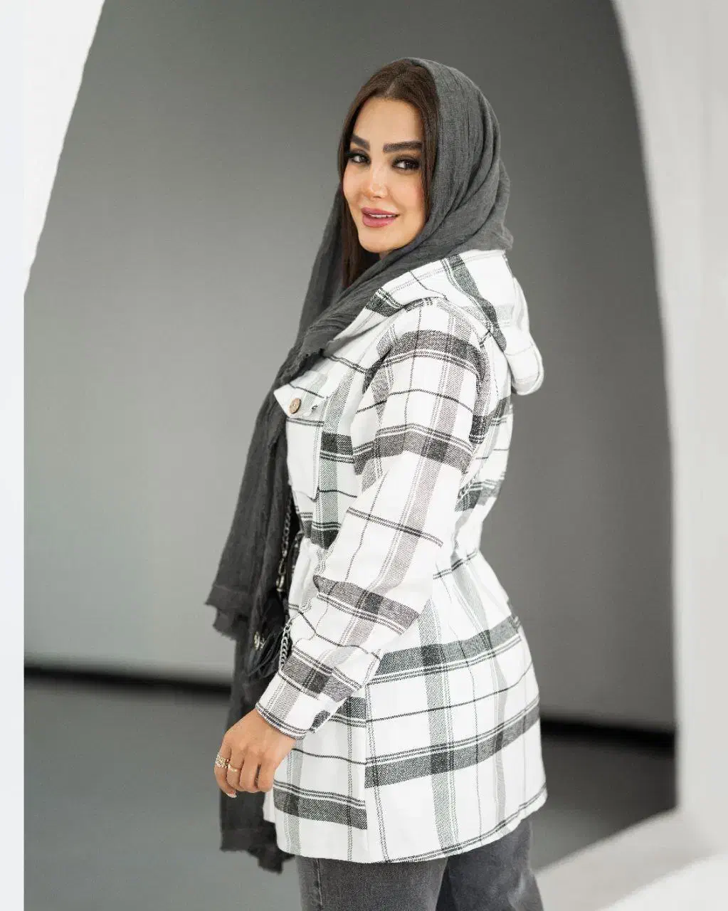 شکت چهار خونه|لباس|گرگان, |دیوار