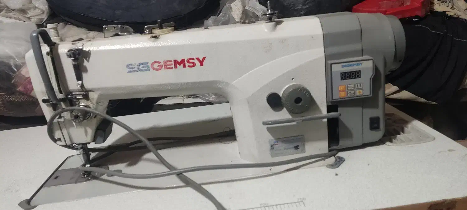 چرخ خیاطی صنعتی|چرخ خیاطی و ریسندگی|مشکین‌دشت, |دیوار