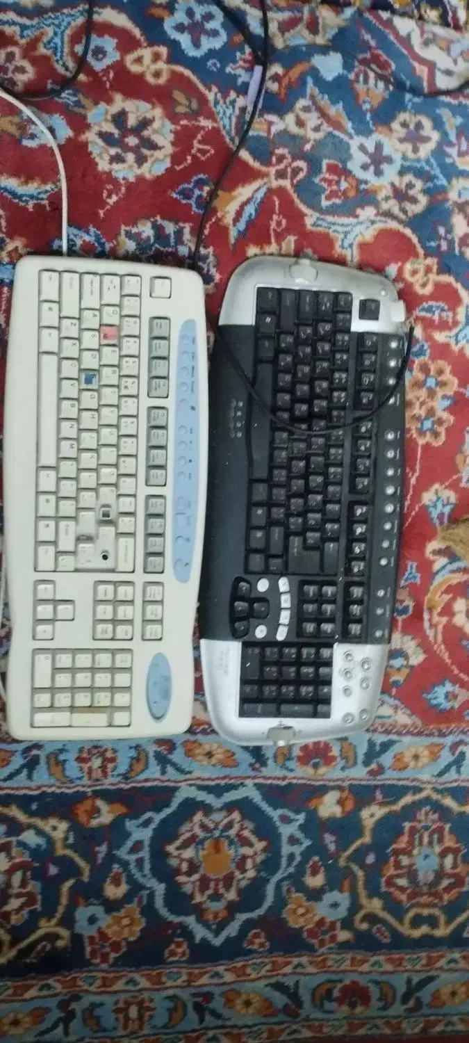 دو عدد کیبورد با تخفیف|قطعات و لوازم جانبی رایانه|مشهد, وحید|دیوار
