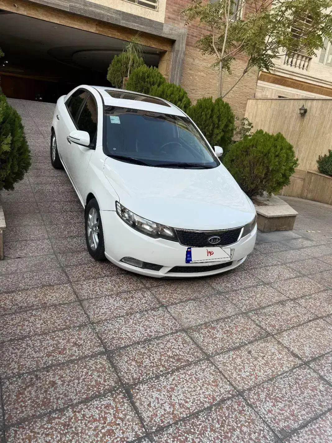 سراتو۹۷ بی رنگ|خودرو سواری و وانت|تهران, جمهوری|دیوار