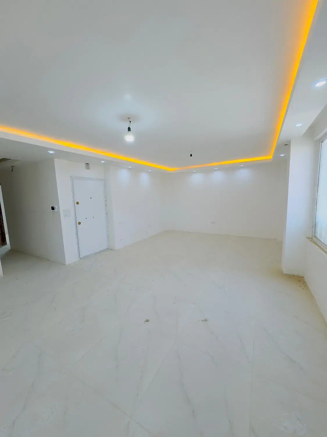 فروش واحد ۹۶متری تک واحدی|فروش آپارتمان|فیروزکوه, |دیوار