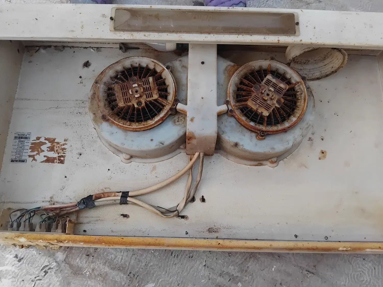 هود بیمکث|هود|پاکدشت, پاکدشت (مامازند)|دیوار