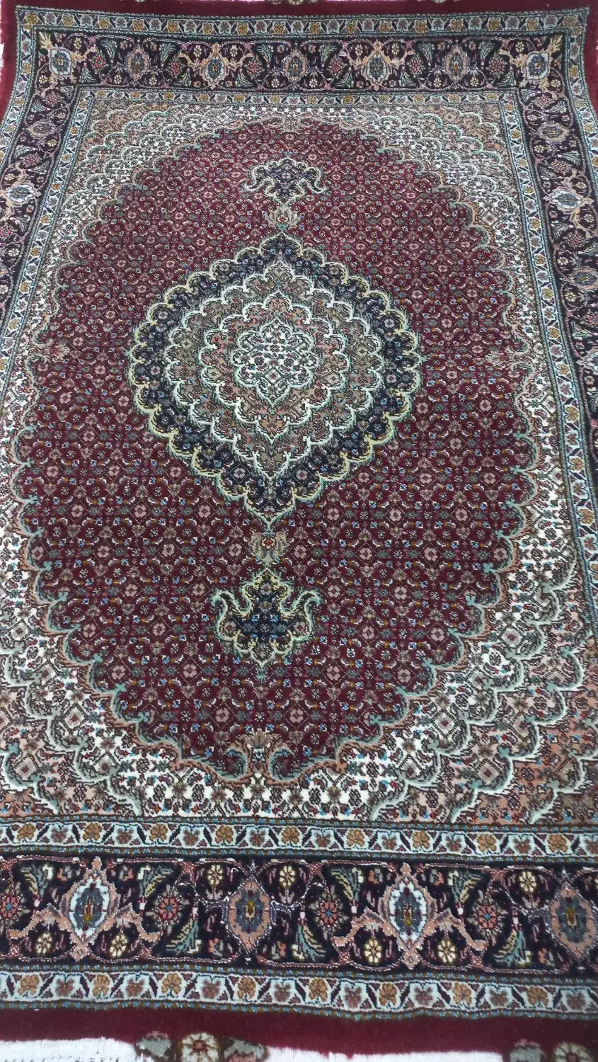 یک تخته فرش زرنیم ۵۰رج|فرش|خوی, |دیوار