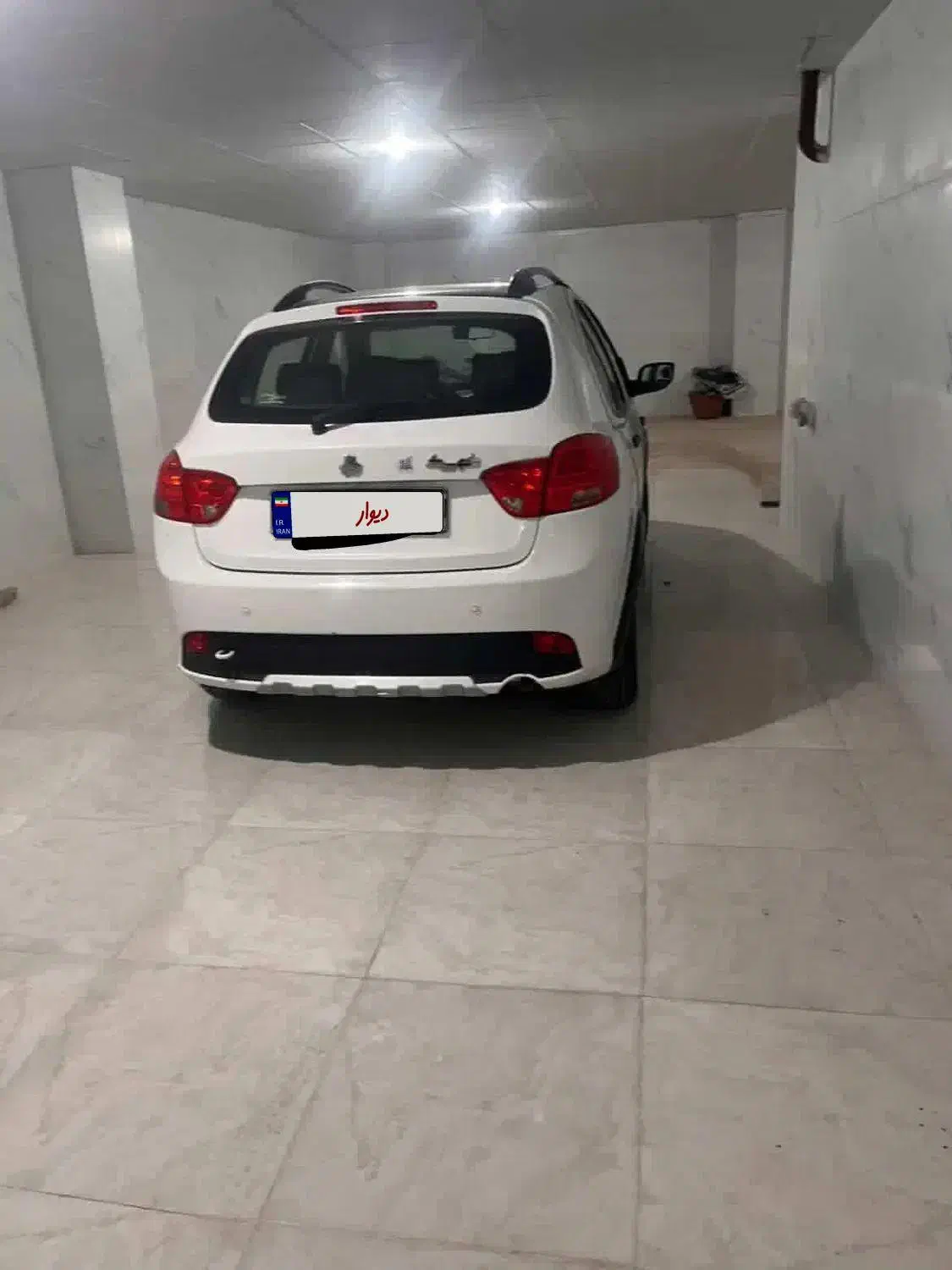 کوییک r|خودرو سواری و وانت|میانه, |دیوار