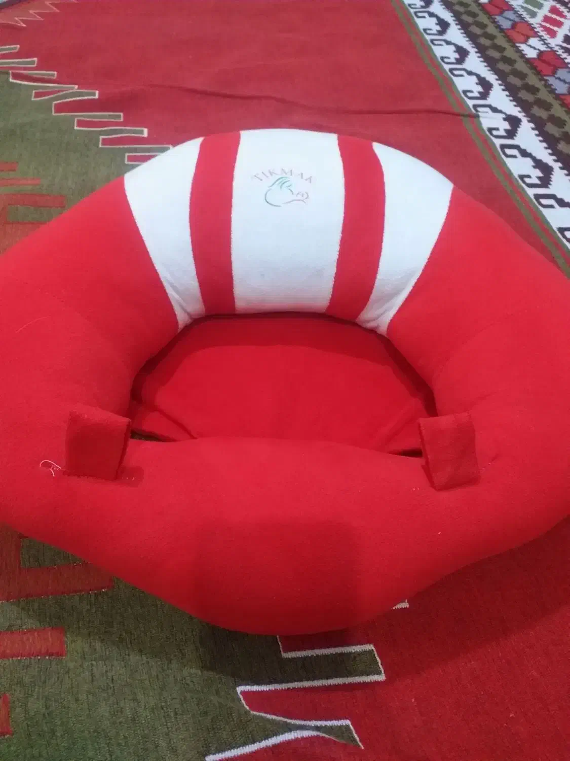 صندلی‌واسه‌نشستن‌کودک|تخت و صندلی بچه|رباط‌کریم, رباط‌کریم|دیوار