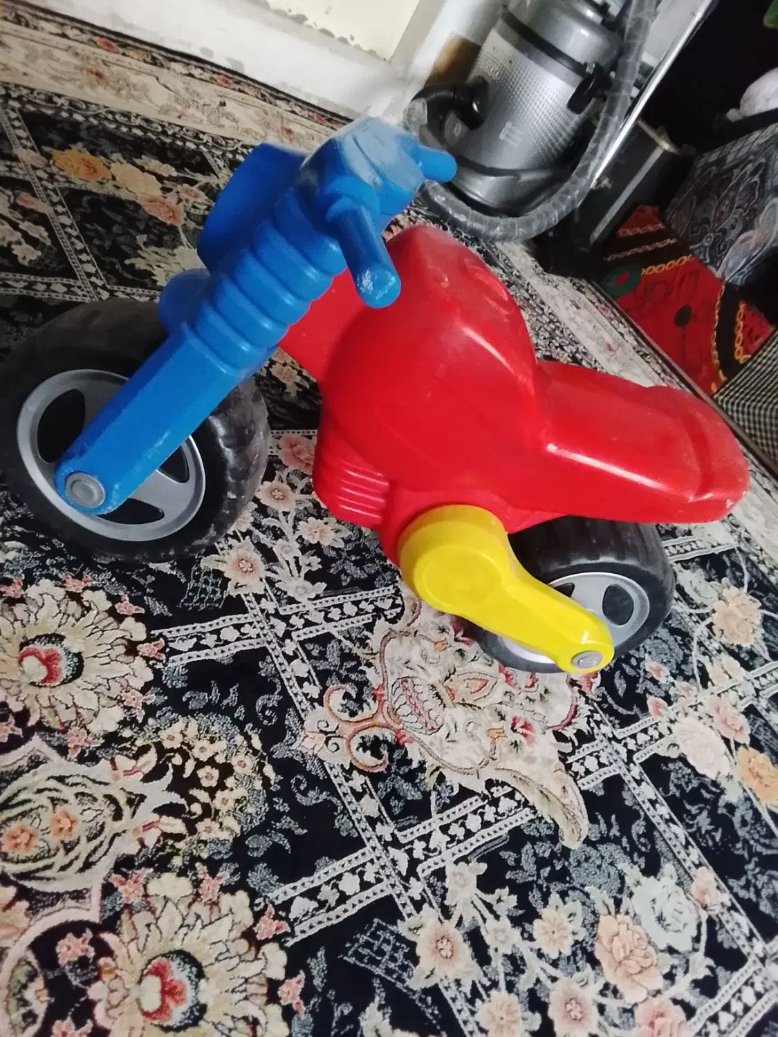 دو چرخه سالم|اسباب‌بازی بچه|مشهد, طبرسی شمالی|دیوار