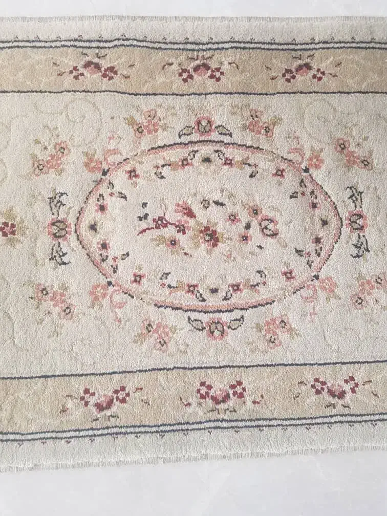 پادری|پادری|رشت, استادسرا|دیوار