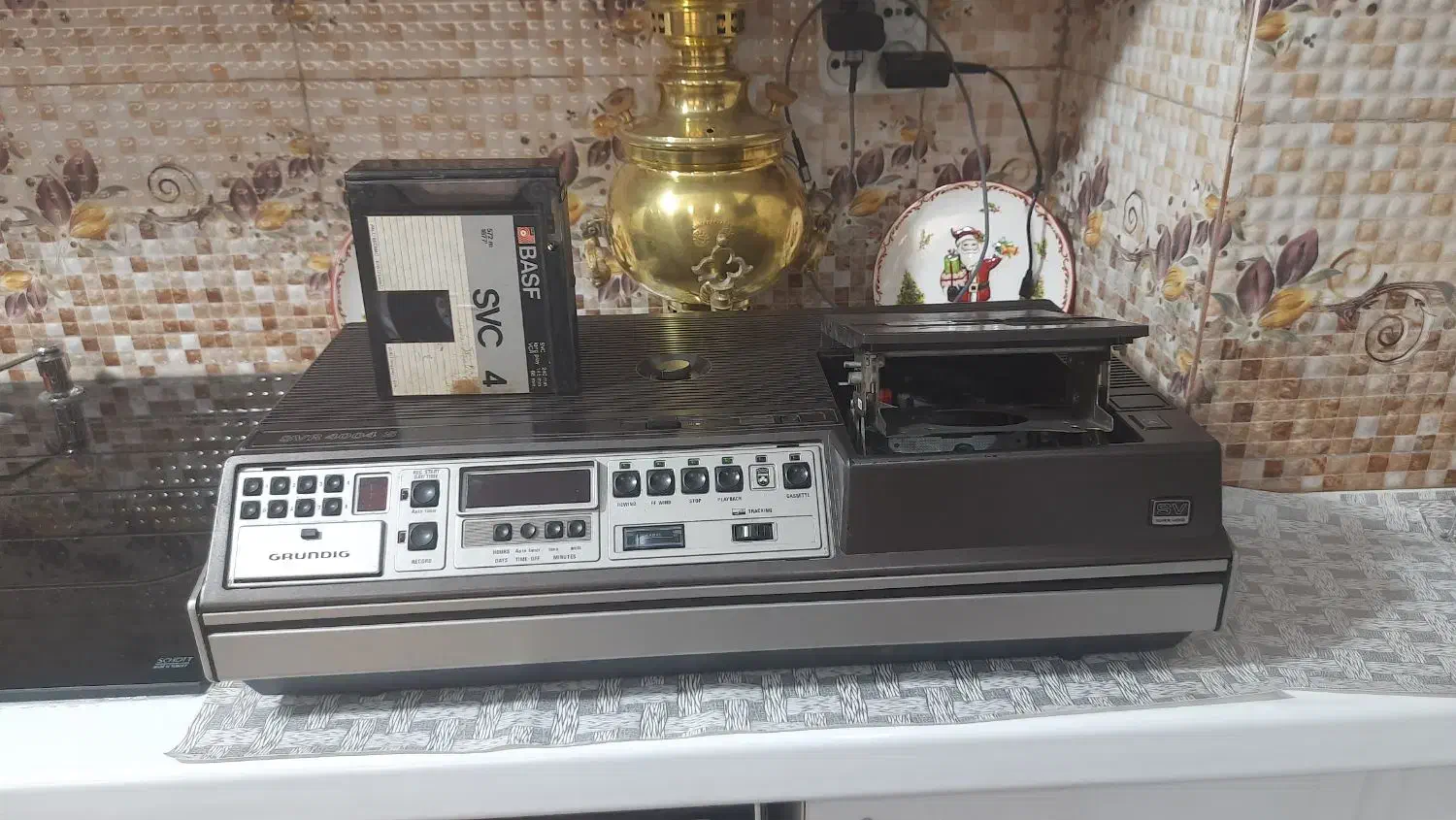 ویدیو گروندیگ کارتریج خور ساخت آلمان|پخشکننده DVD و ویدیو|مشکیندشت, |دیوار