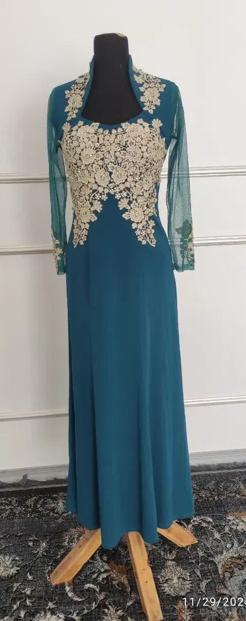 پیراهن مجلسی اپلیکه دوزی کشی|لباس|لنجان, |دیوار