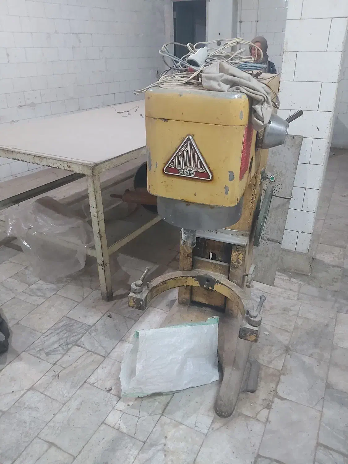 فر ،میکسر ،پهن کن، خمیر گیر وسایل کارگاه قنادی|ماشین‌آلات صنعتی|محمدشهر, همایون ویلا|دیوار