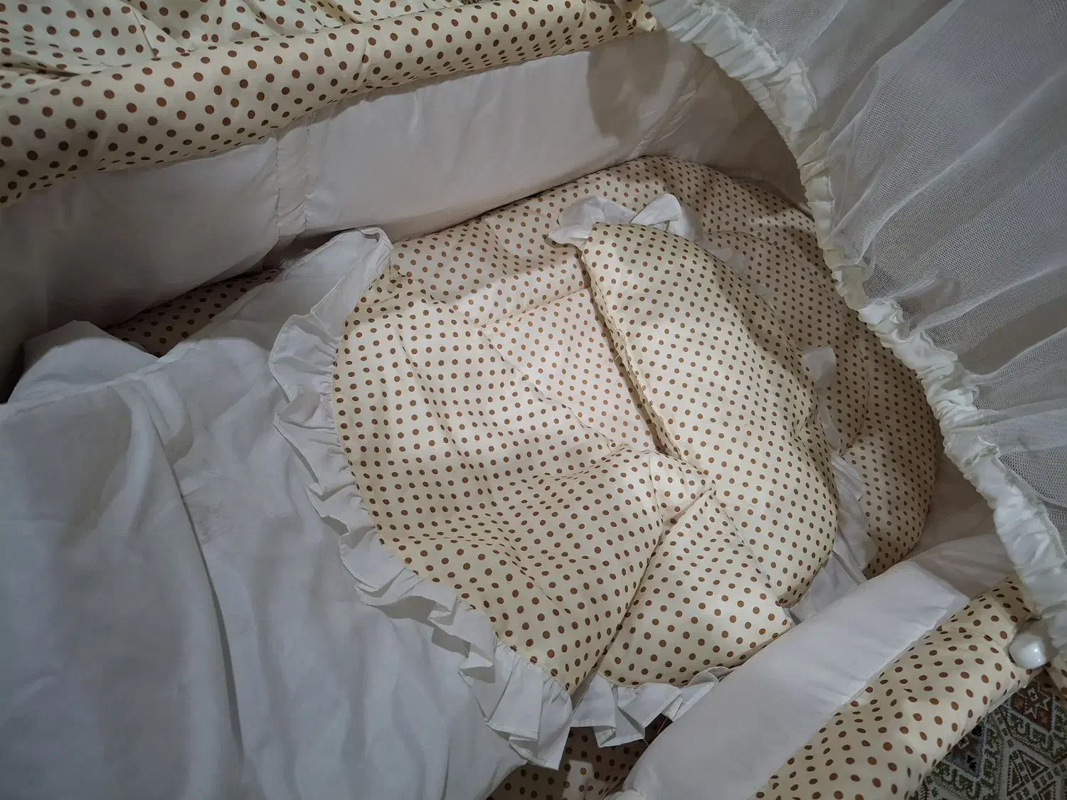 ننو چرخ دار بچه|تخت و صندلی بچه|تهران, تهرانسر مرکزی|دیوار