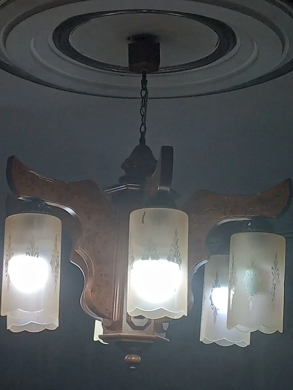 لوستر۶شعله|لوستر و چراغ آویز|فردیس, شهرک شهید حسینی|دیوار