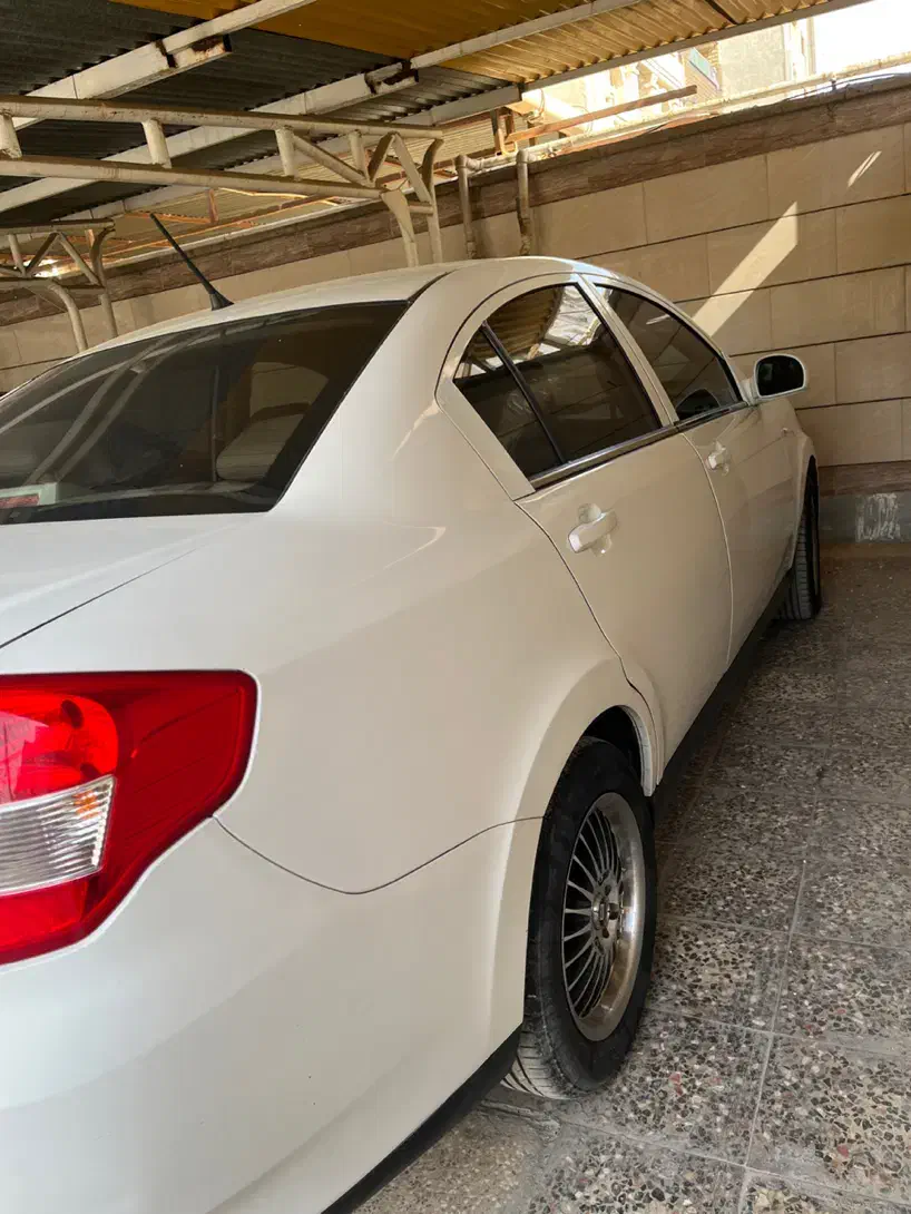 ام وی ام ۵۵۰|خودرو سواری و وانت|فولادشهر, C3|دیوار