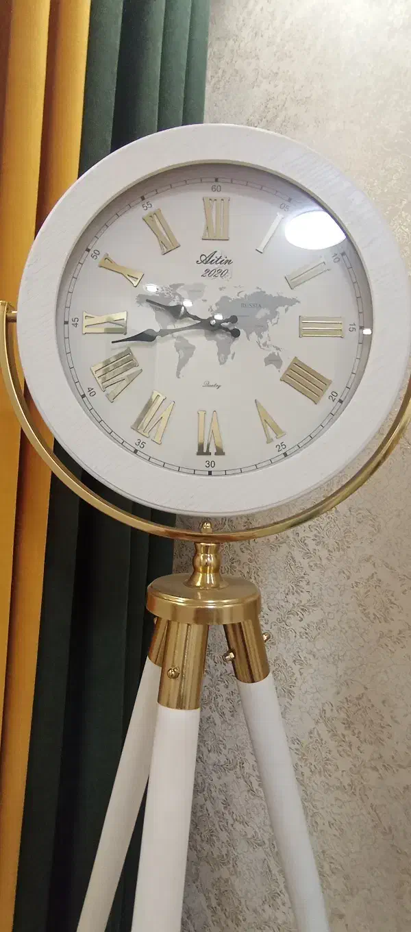 ساعت ایستاده|ساعت دیواری و تزئینی|پارسآباد, |دیوار