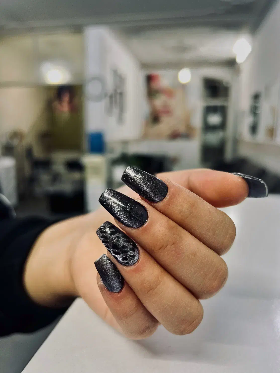 کاشت ناخن|خدمات آرایشگری و زیبایی|قم, زاویه|دیوار