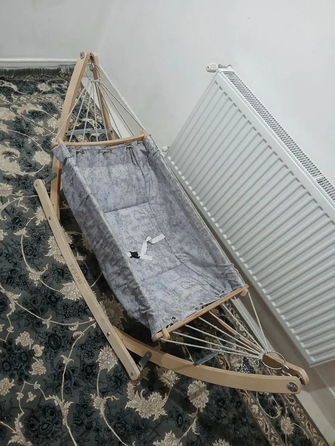 گهواره سنتی ننو له لو بیشکه|تخت و صندلی بچه|جوانرود, |دیوار