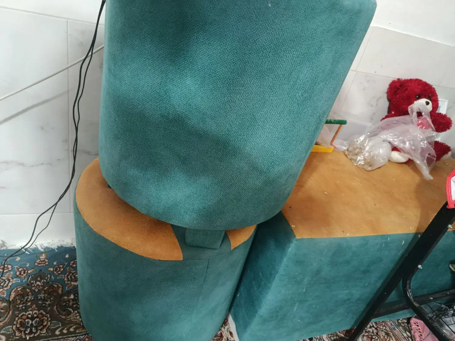 مبل مکعبی فرش پرده|مبلمان خانگی و میز عسلی|گلبهار, نوبهار|دیوار