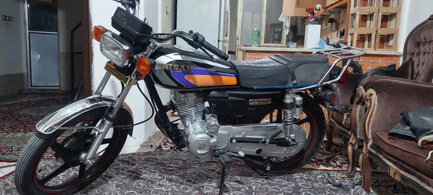 هندا ۲۰۰|موتورسیکلت|مشهد, راهنمایی|دیوار