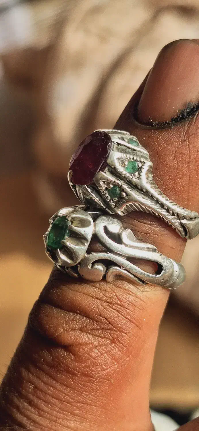 انگشتر یاقوت وزمرد|جواهرات|خمینی‌شهر, |دیوار