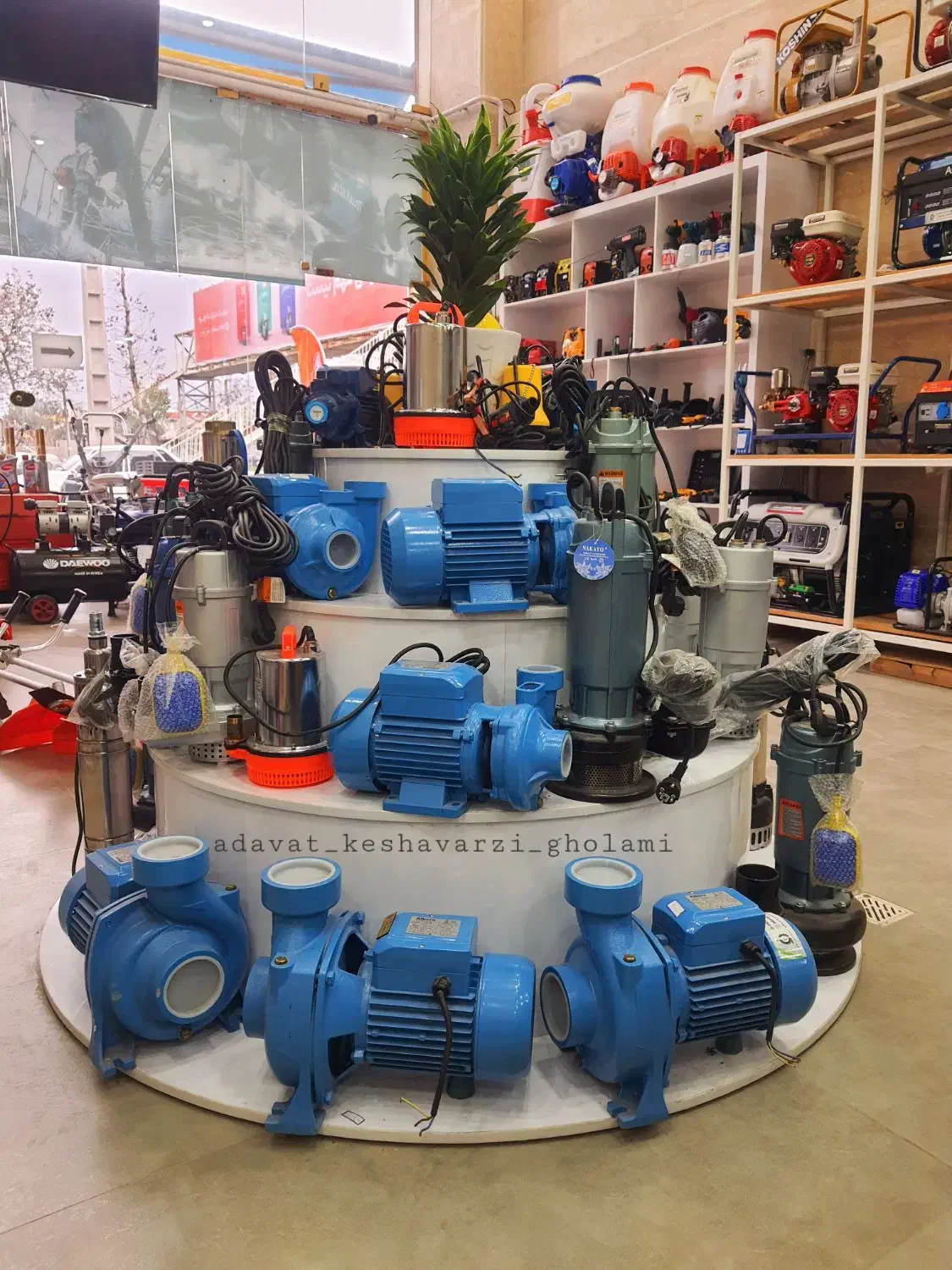 موتور برق نخ بیلر کاه بندی برند دریل ورزیده کار|ماشینآلات صنعتی|رشت, بلوار گیلان|دیوار