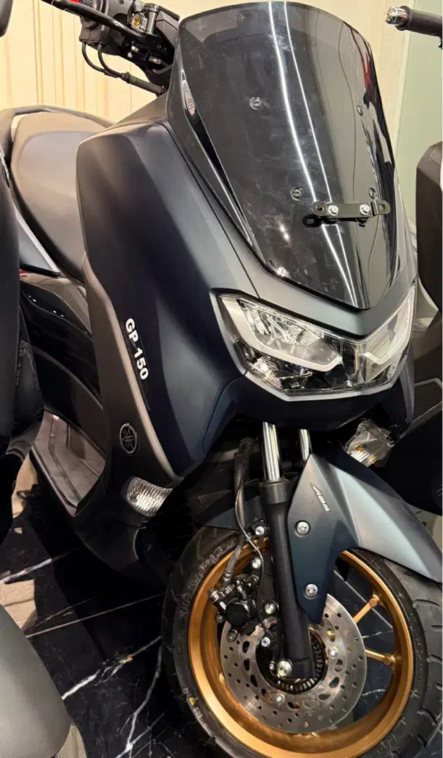 یاماها NMAX|موتورسیکلت|شیراز, کوزه گری|دیوار