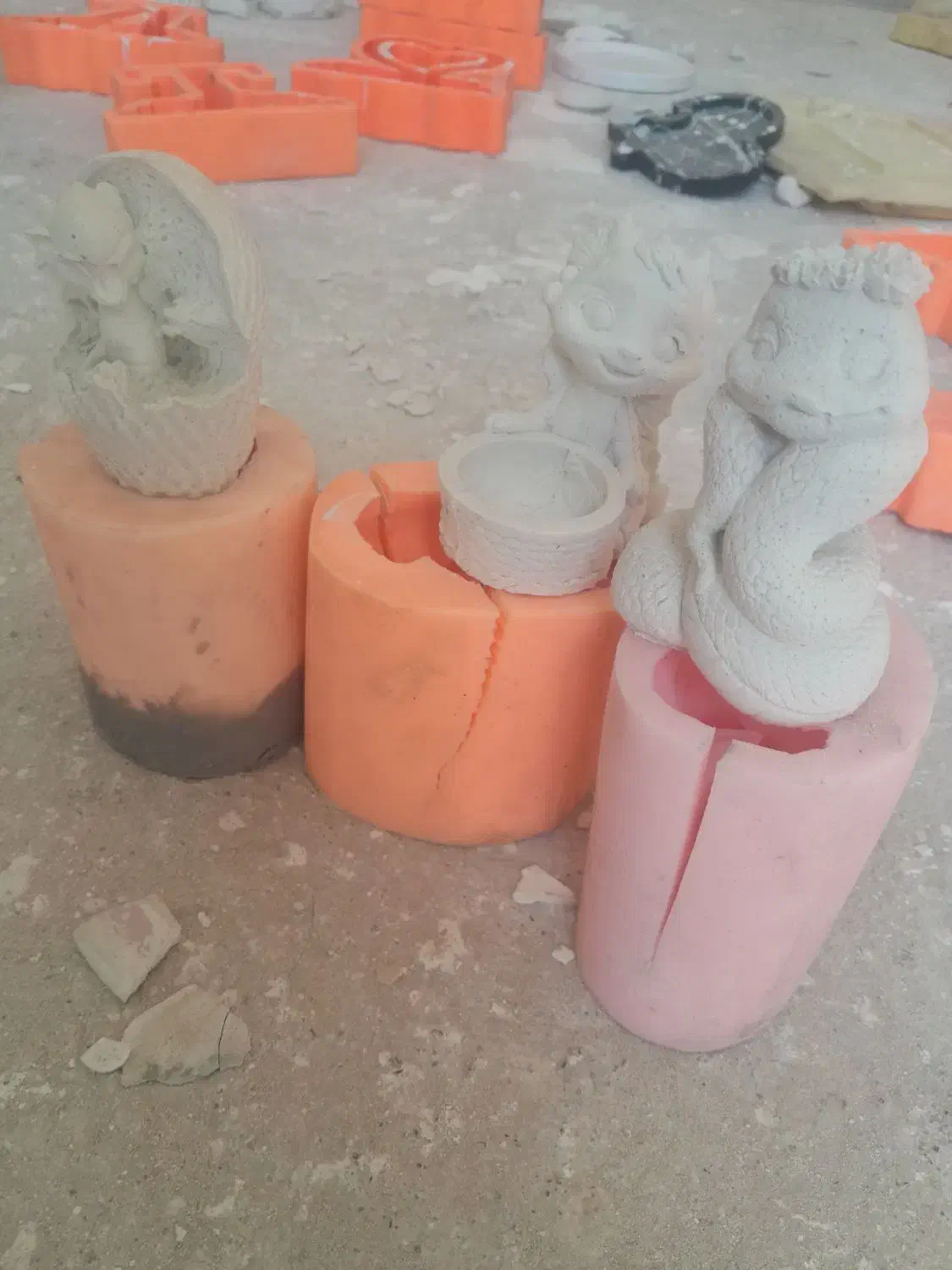 فروش تعدادی قالب سیلیکونی|صنایع دستی و سایر لوازم تزئینی|نطنز, |دیوار