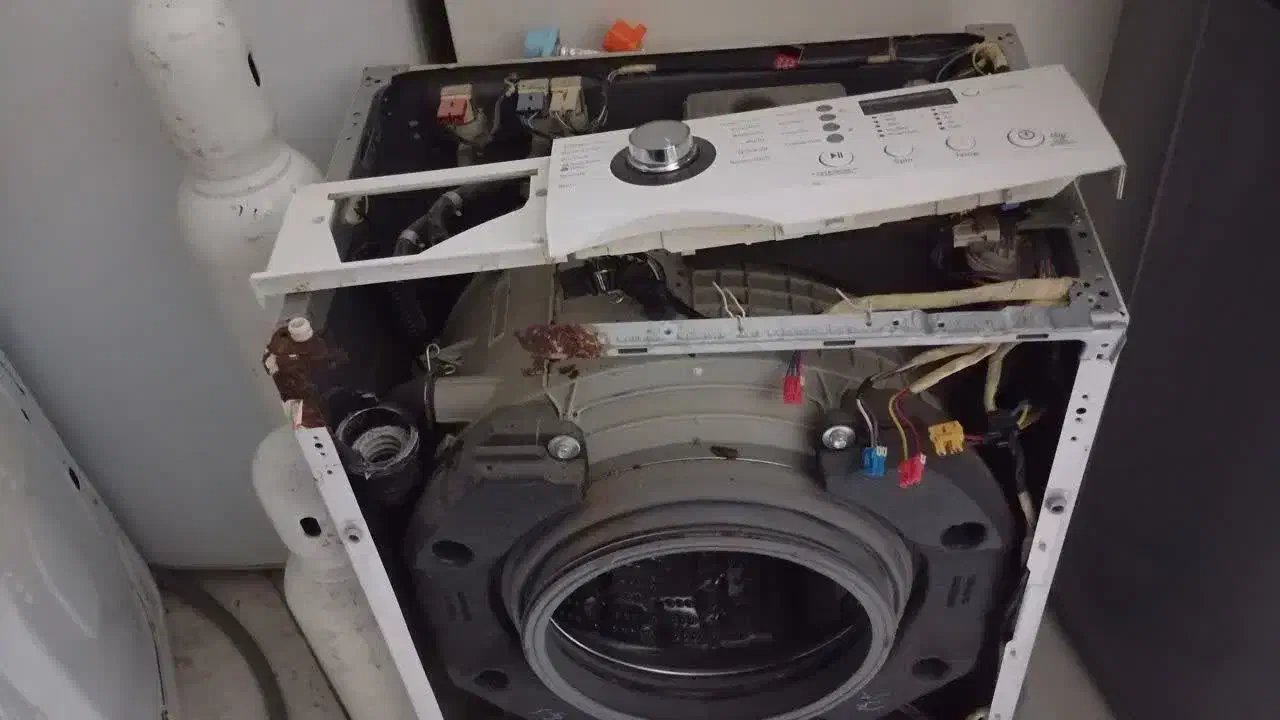 تعمیر و نصب ماشین لباسشویی اتوماتیک درب جلودرمنزل|خدمات پیشه و مهارت|کرمان, |دیوار