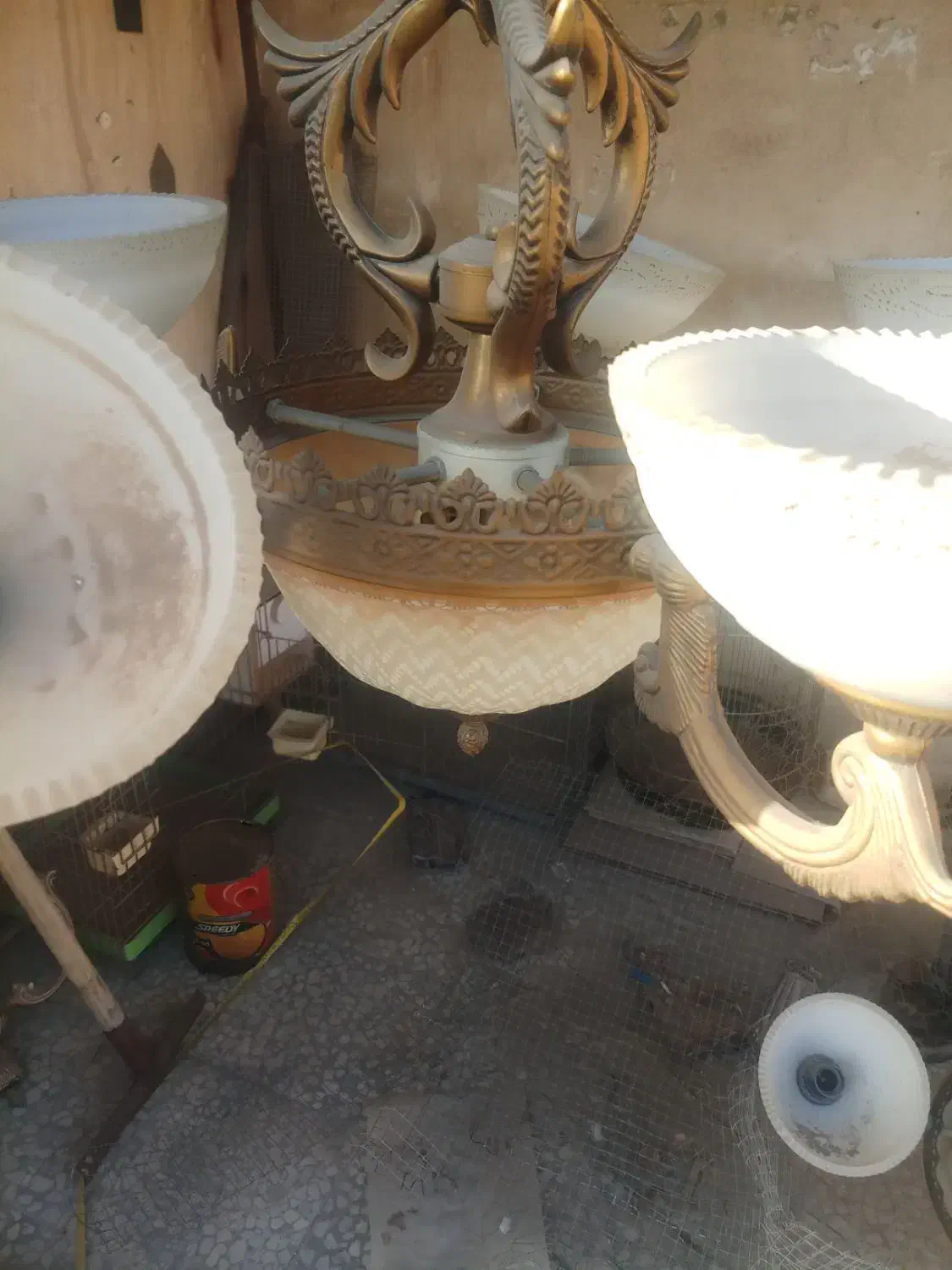 لوستر|لوستر و چراغ آویز|اندیشه, اندیشه فاز ۳|دیوار