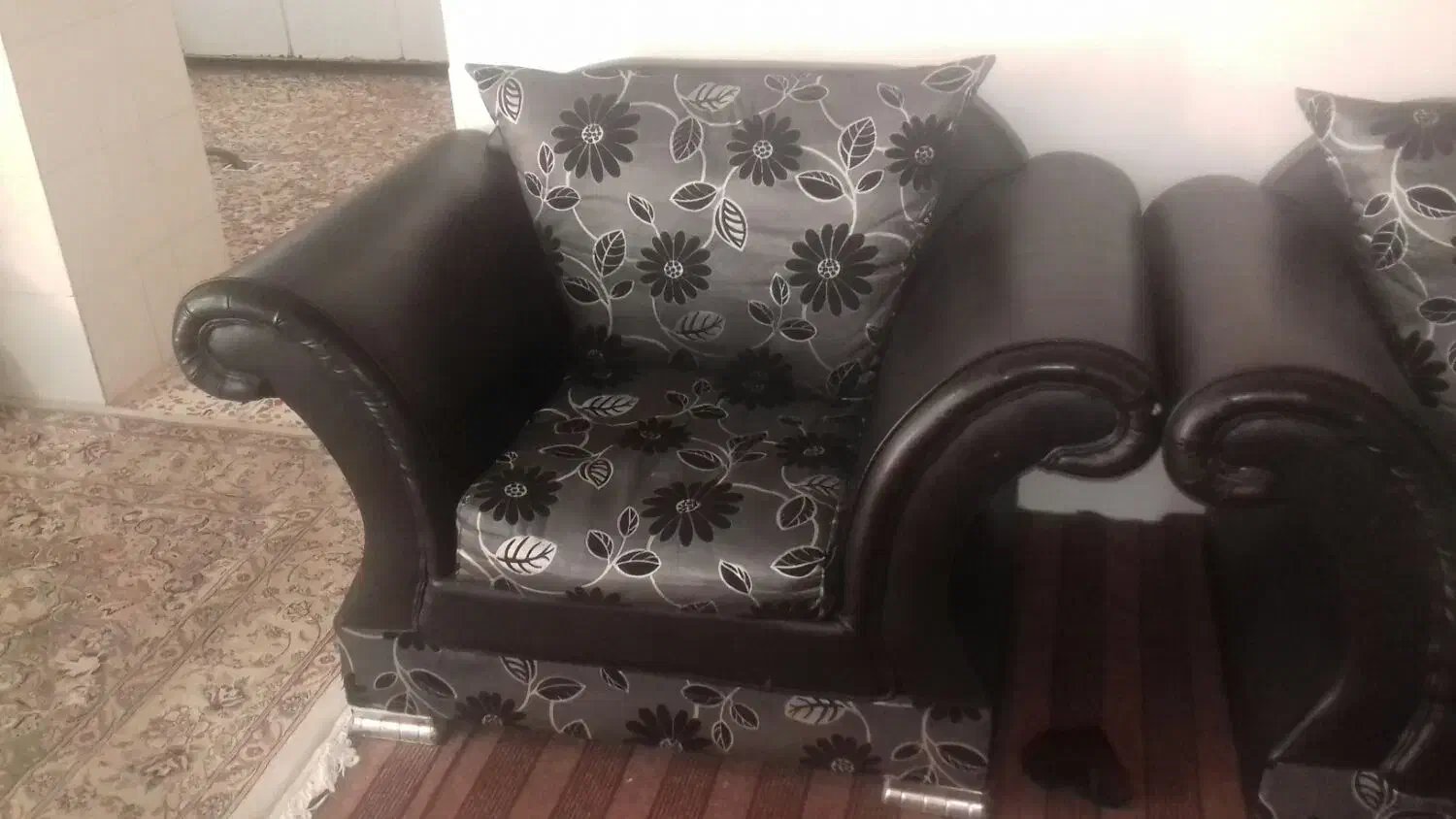 مبل راحتی هفت نفره|مبلمان خانگی و میز عسلی|شاندیز, |دیوار