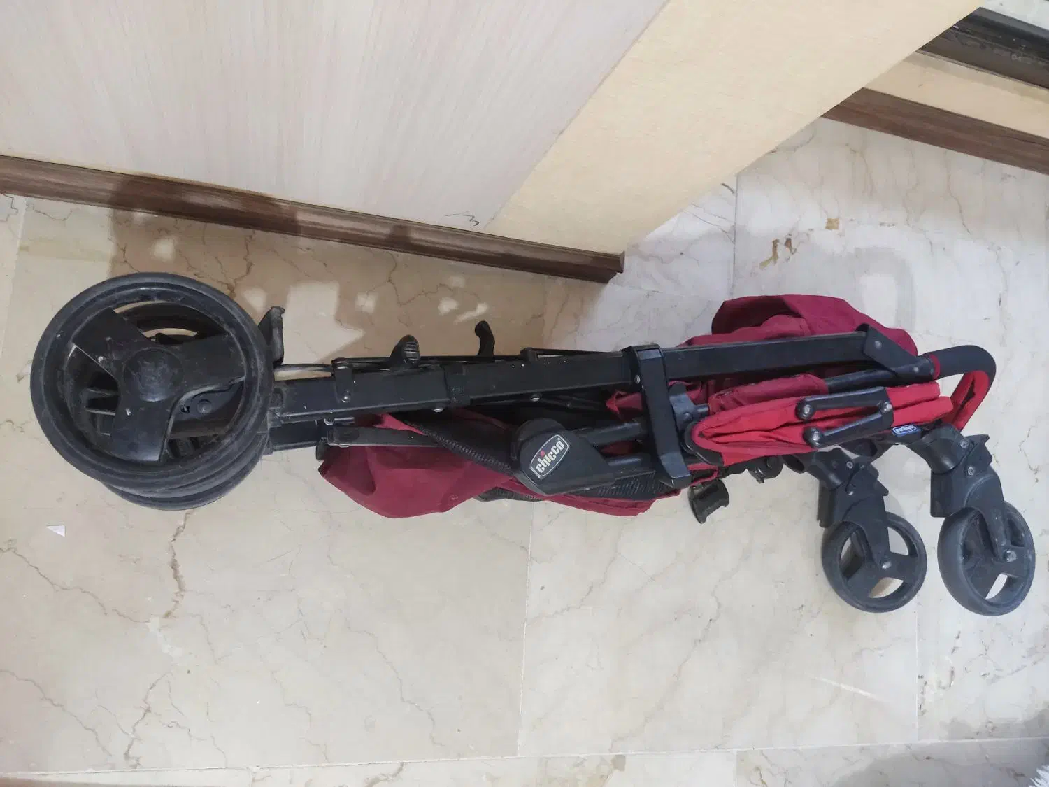 کالسکه،صندلی غذاو لباس نوزادی|کالسکه و لوازم جانبی|شیراز, معالی‌آباد|دیوار