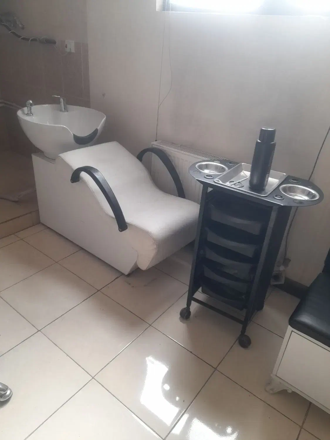 فروش فوری سرشور|آرایشگاه و سالن‌های زیبایی|فولادشهر, A6|دیوار