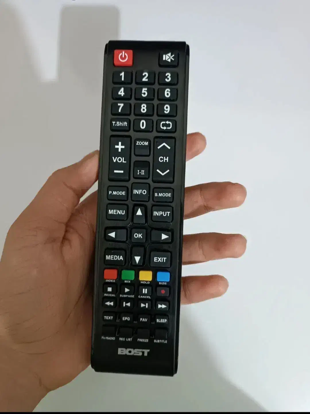 تلویزیون ۳۲ اینچ HD بُست|تلویزیون و پروژکتور|تهران, جنتآباد مرکزی|دیوار