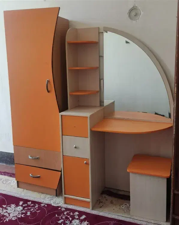 فروش کمد و میز آرایش|جاکفشی، کمد، دراور|خمین, |دیوار