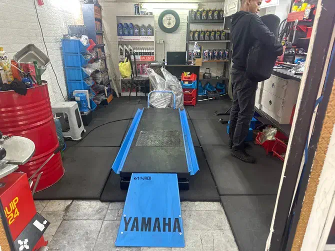 تعمیرکار موتور سیکلت ماهر|استخدام صنعتی، فنی، مهندسی|تهران, جمال‌زاده|دیوار