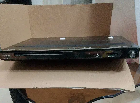 DVD|پخش‌کننده DVD و ویدیو|شهریار, کهنز|دیوار