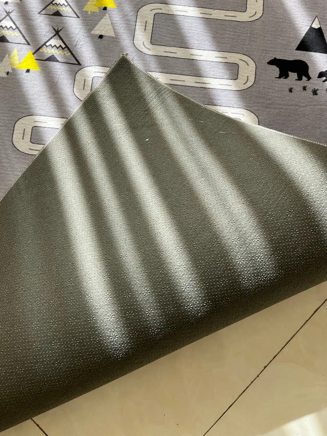 فرشینه اتاق کودک|فرش|بجنورد, |دیوار