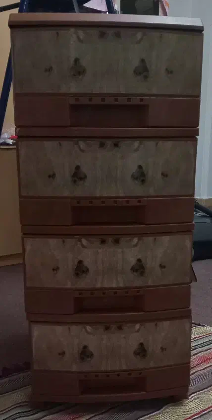 کمد و فایل|جاکفشی، کمد، دراور|لاهیجان, انقلاب|دیوار