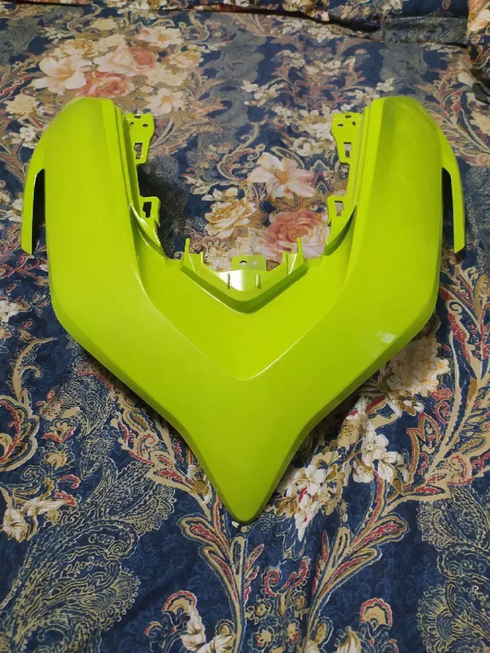 فلاپ بالاچراغ موتور ایروکس و NVX اسکوتر نیوفیس|قطعات یدکی و لوازم جانبی|قرچک, مهدیه|دیوار