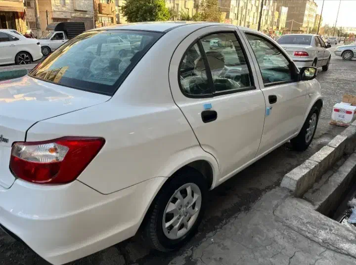 ساینا،۱۴۰۳، در حد خشک|خودرو سواری و وانت|قروه, |دیوار