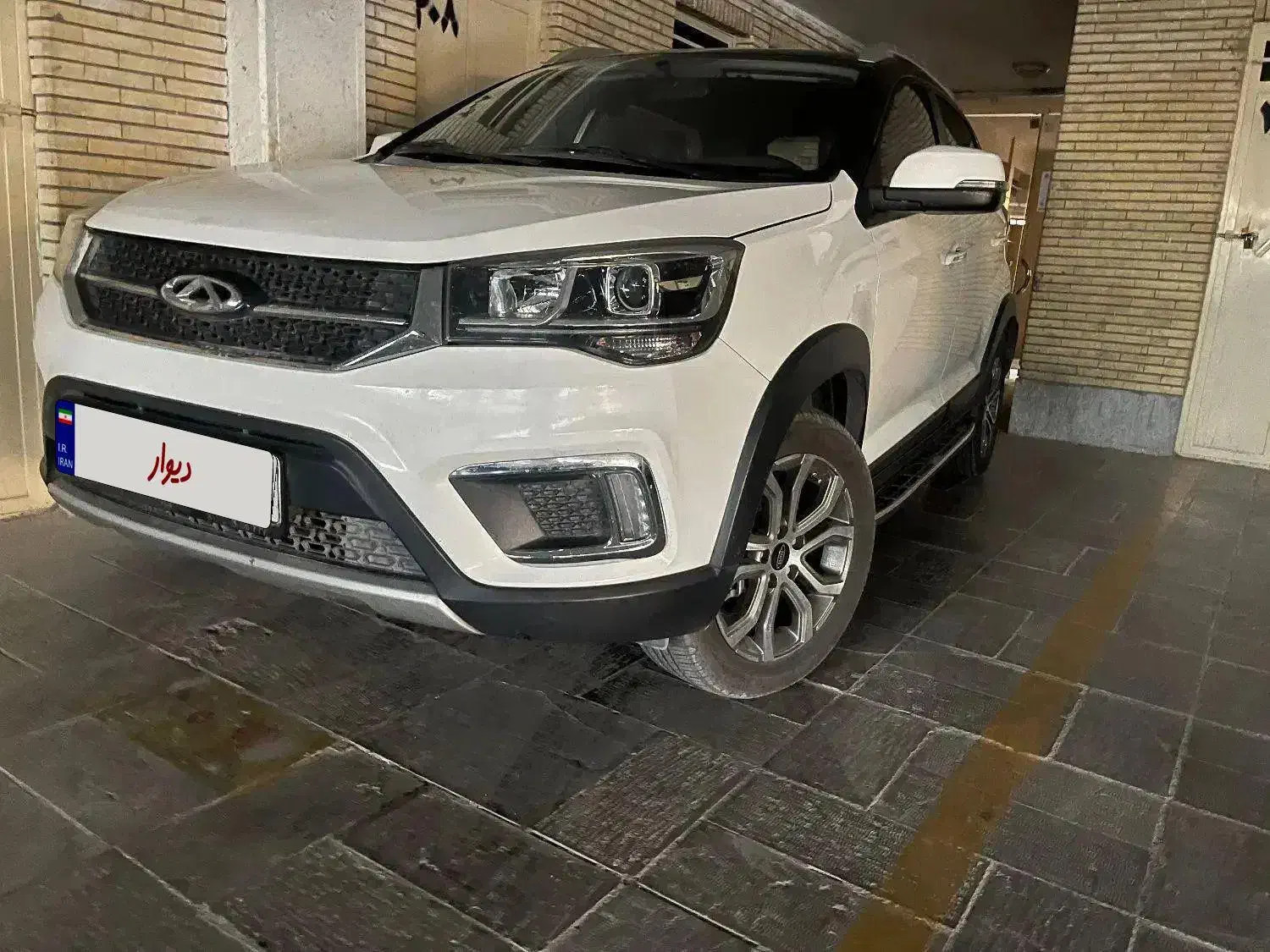 ایکس ۲۲ اتومات اسپرت اکسلنت مدل 98|خودرو سواری و وانت|اصفهان, سپاهان‌شهر|دیوار