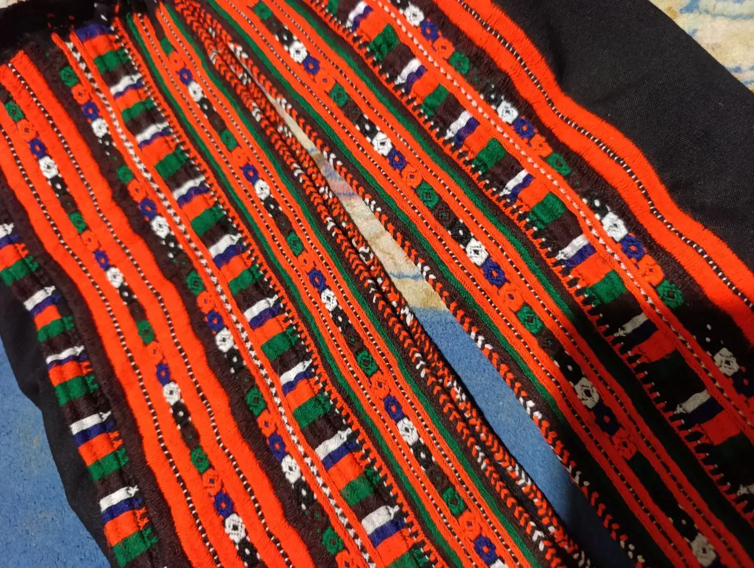 زی صندوکی اماده تحویل ارسال داره|لباس|سراوان, |دیوار