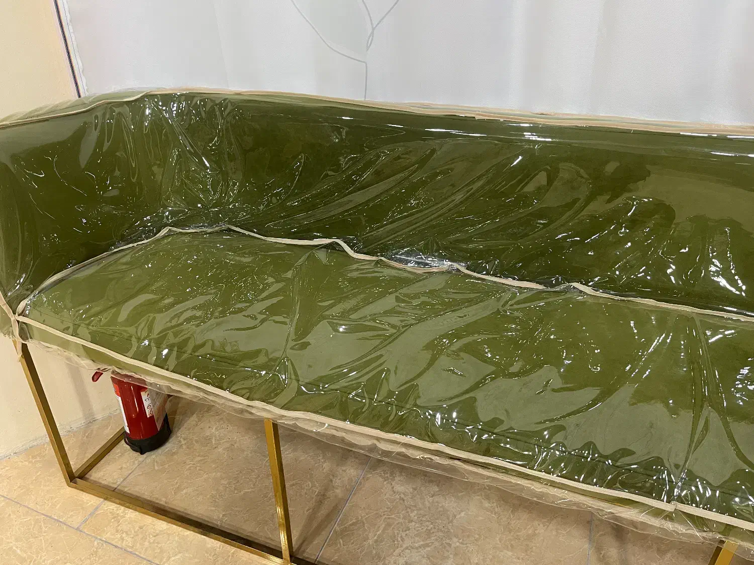 وسایل سالن نو|آرایشگاه و سالن‌های زیبایی|قشم, |دیوار