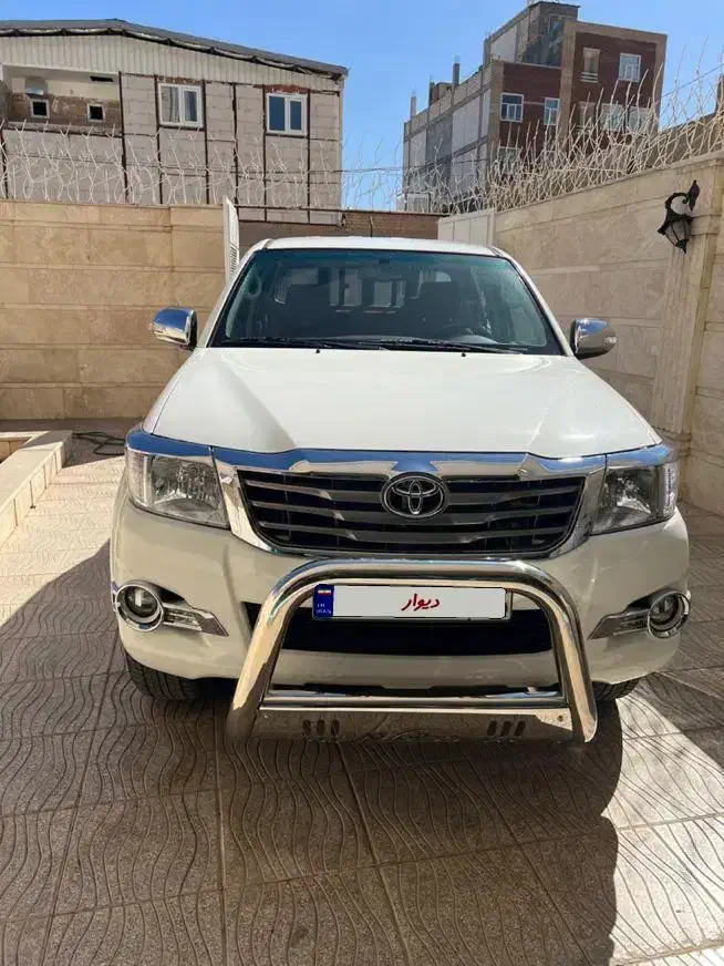 تویوتا هایلوکس 2014|خودرو سواری و وانت|کرمان, |دیوار