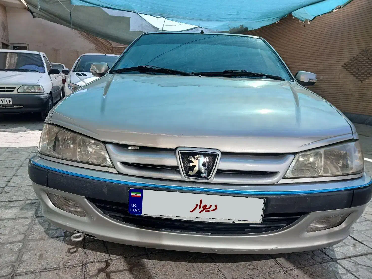 پژو پارس ۱۳۸۳ عروسک(نقد و اقساط)|خودرو سواری و وانت|فلاورجان, |دیوار