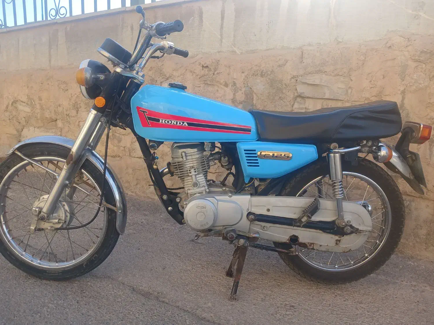 موتور ۱۳۸۳ هرمز|موتورسیکلت|پیر بکران, |دیوار