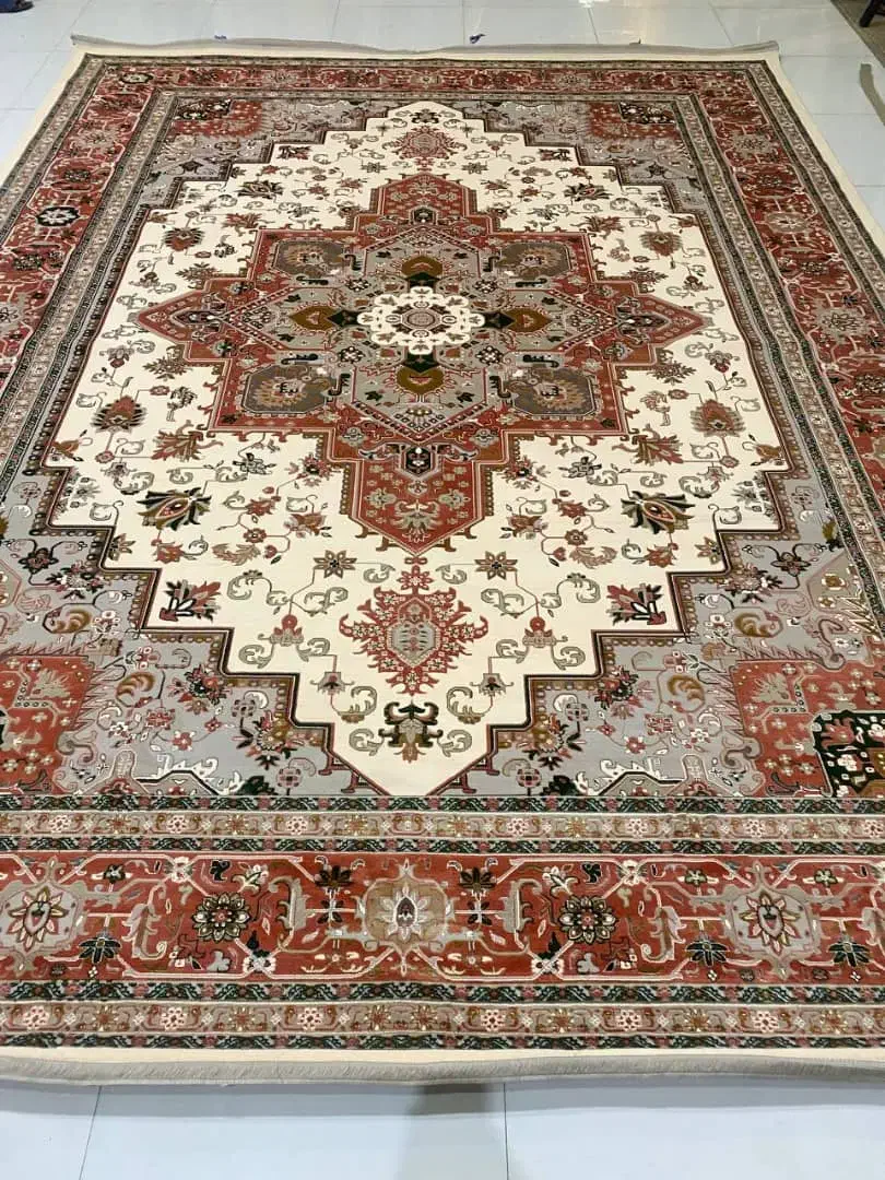 فرشای بروز و اعلاء|فرش|شیراز, شهرک بهار|دیوار