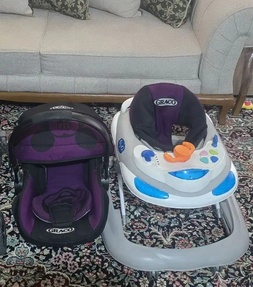 کریر، روروک|کالسکه و لوازم جانبی|زرند, |دیوار