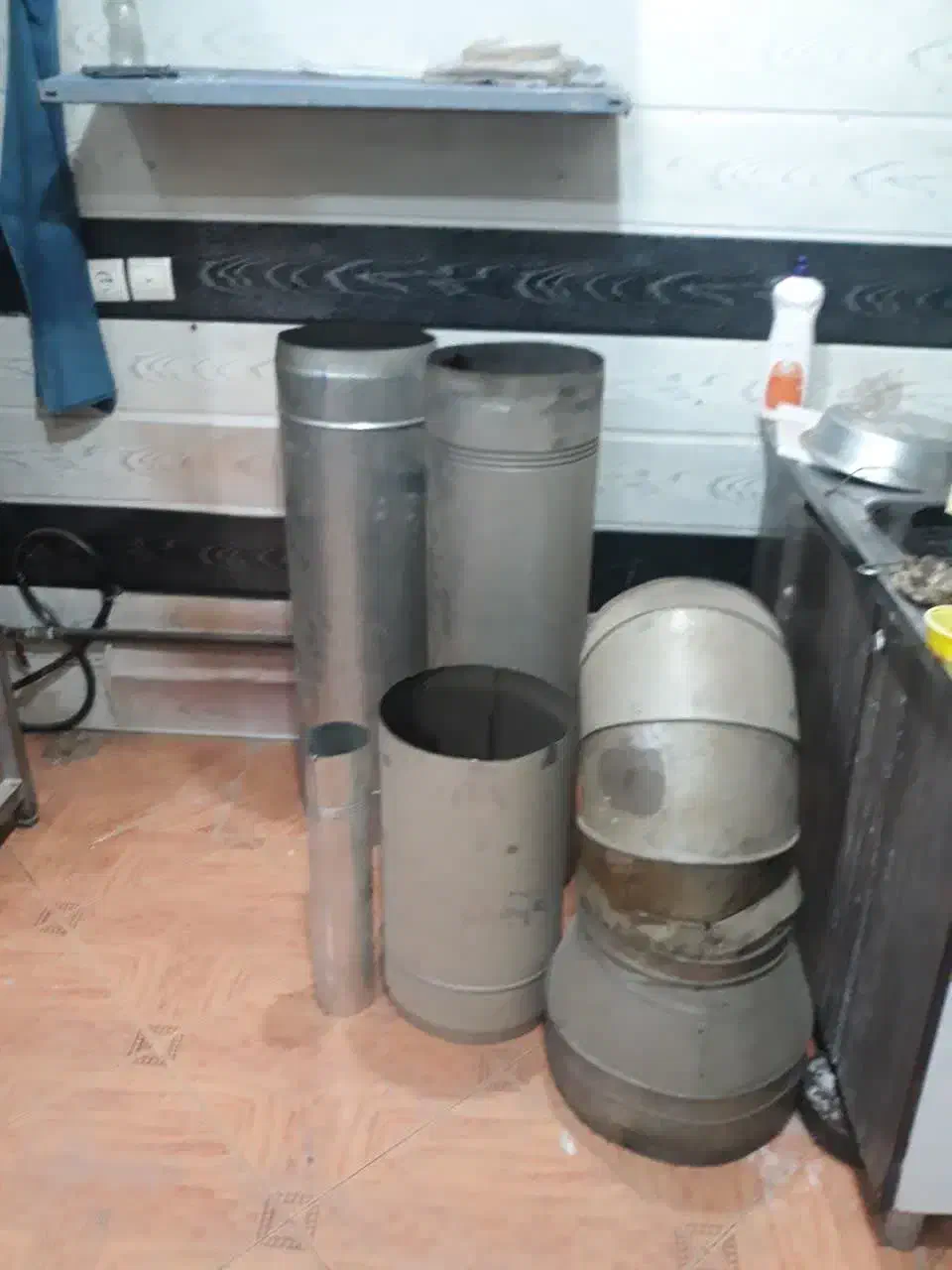 کباب پز ۳شیر یک متری سیخ|کافی‌شاپ و رستوران|اندیشه, اندیشه فاز ۲|دیوار